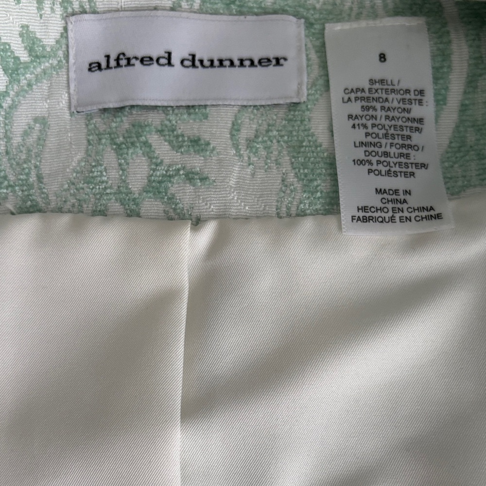 Alfred Dunner Mint Green and White Floral Blazer Size 8 in good condition - Picture 7 of 8